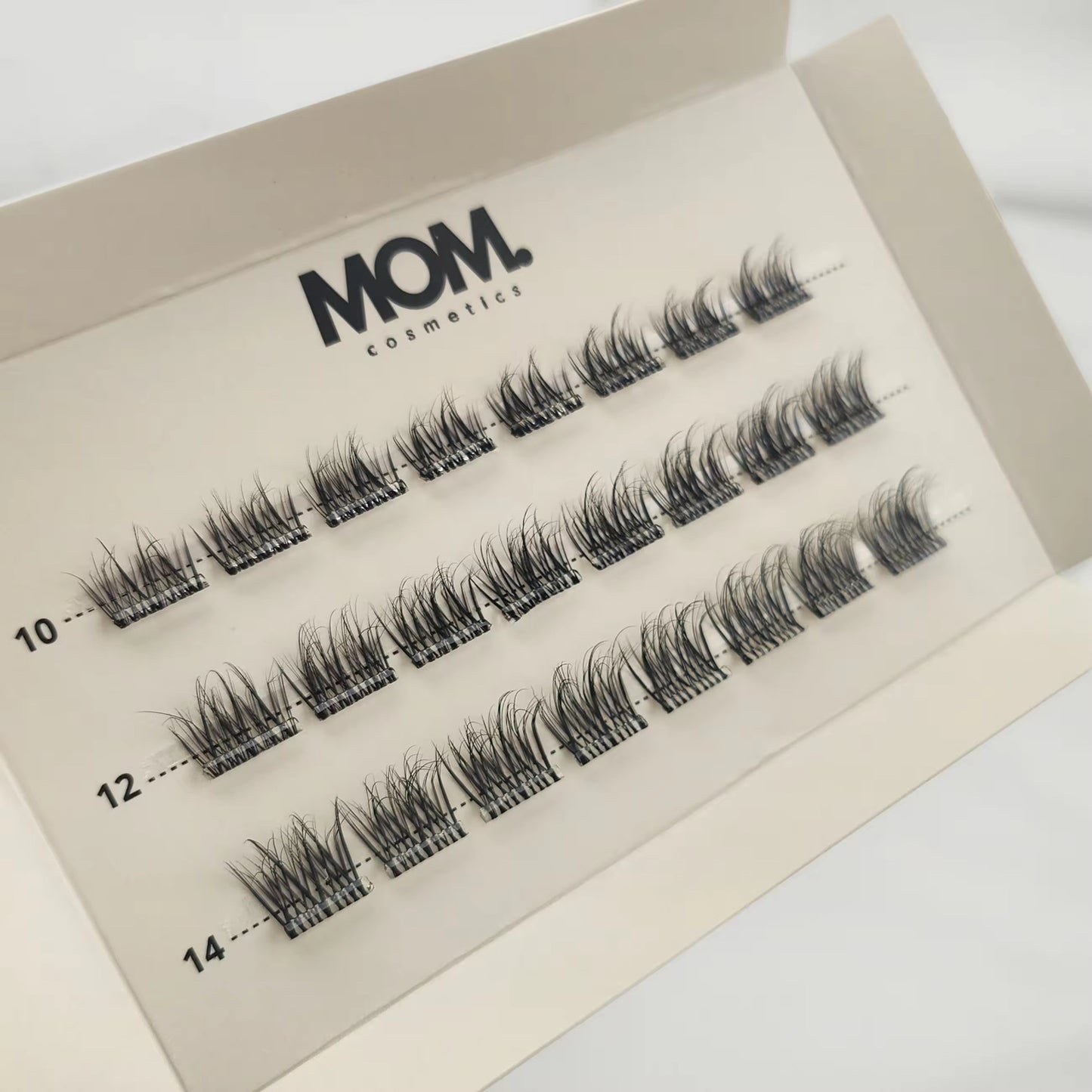 ✨Everyday Look – Press-On Lash Extensions✨