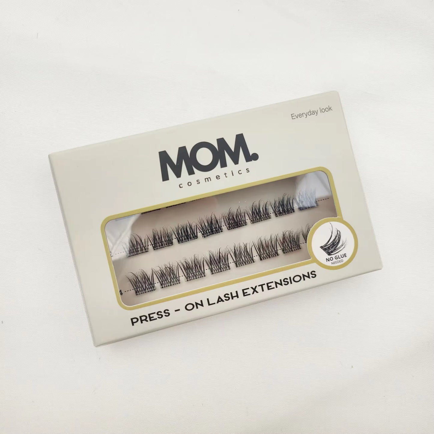 ✨Everyday Look – Press-On Lash Extensions✨