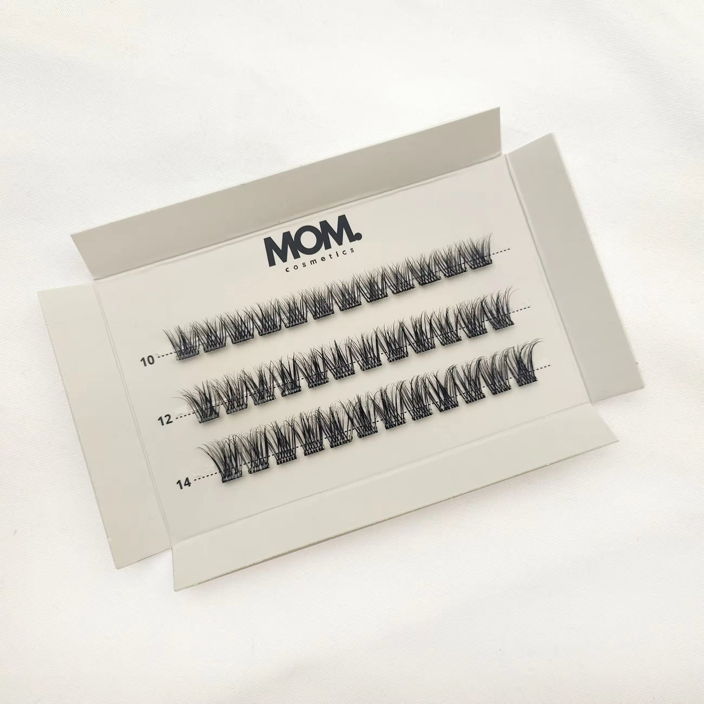 ✨Dramatic Look – Press-On Lash Extensions✨